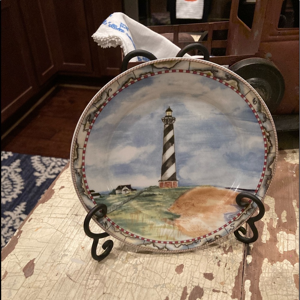 Lighthouse porcelain plates